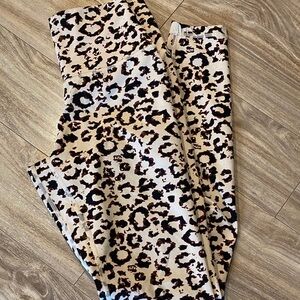 Colorful Koala- 🐨 Leopard Print High-Waist Leggings - Cream & Black